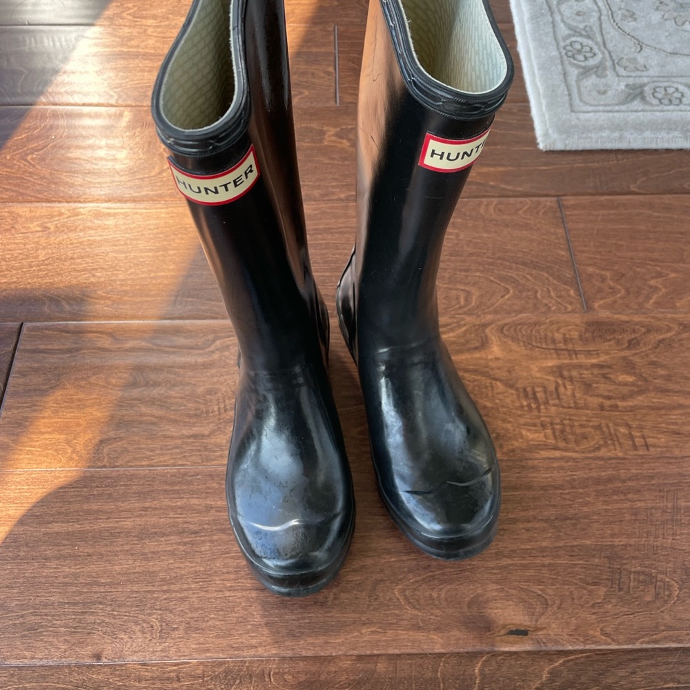 Hunter Original Kids Gloss Rain Boots – Black (US 3 / Women’s 5–5.5 equivalent)